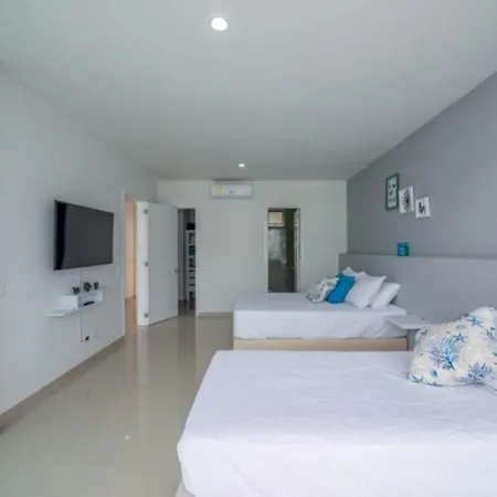 2mu-7 2 Bedroom Facing The Sea * Cartagena
