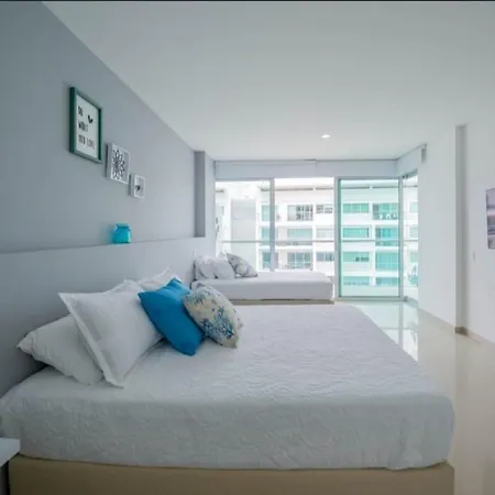 2mu-7 2 Bedroom Facing The Sea Cartagena